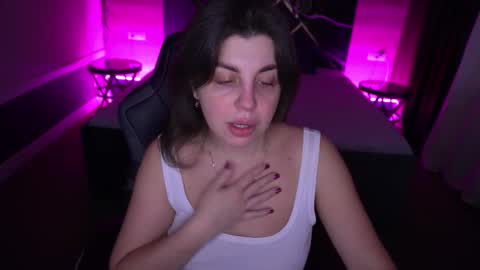 Snapshot of mirandawarm chatting on 11.10.25 Miranda online show from 11.10.25