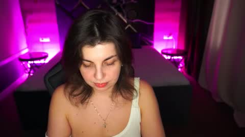 Snapshot of mirandawarm chatting on 11.15.25 Miranda online show from 11.15.25