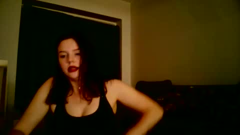 Snapshot of miranoa chatting on 09.28.25 miranoa online show from 09.28.25