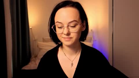 Snapshot of miraskyy chatting on 10.19.25 MiraSkyy online show from 10.19.25