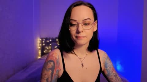 MiraSkyy online show from 02.10.26