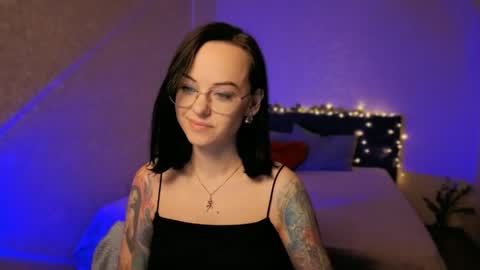 Snapshot of miraskyy chatting on 05.02.26 MiraSkyy online show from 05.02.26
