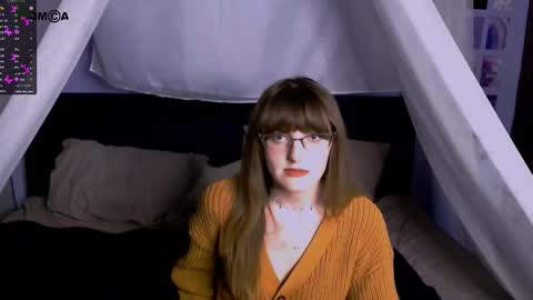 miriam_crazy online show from 09.11.25