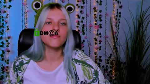 miriam_crazy online show from 10.02.25