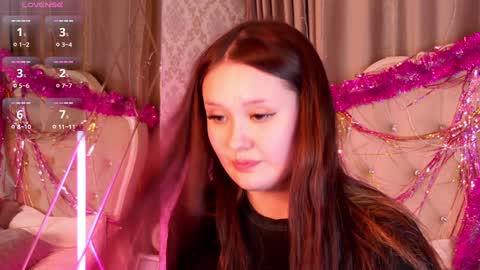 Snapshot of miriamwhite chatting on 12.18.24 Miriam WhiteF online show from 12.18.24