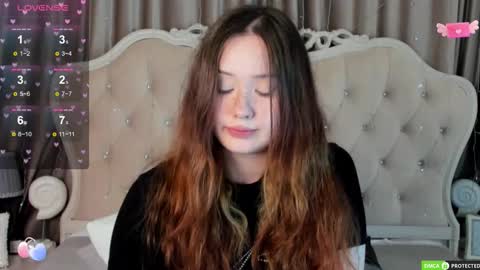 Snapshot of miriamwhite chatting on 10.05.25 Miriam WhiteF online show from 10.05.25