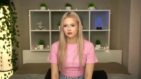 Elsa online show from 10.27.25