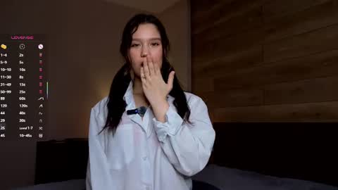 Snapshot of mirikiteki chatting on 06.17.26 Sofia online show from 06.17.26