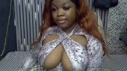 mirror_254 online show from 11.28.25