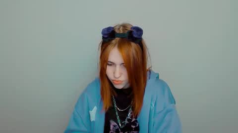Snapshot of misaki_chan_ chatting on 10.10.25 misaki_chan_ online show from 10.10.25