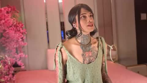 Snapshot of misakiseis chatting on 02.12.26 online show from 02.12.26