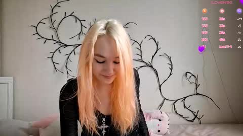 MisaMew online show from 02.24.26