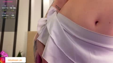 Annie  dont forget to thumbs up me  online show from 02.04.25