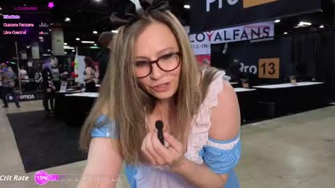 Snapshot of mischiefmuse chatting on 04.12.26 Mischief Muse online show from 04.12.26