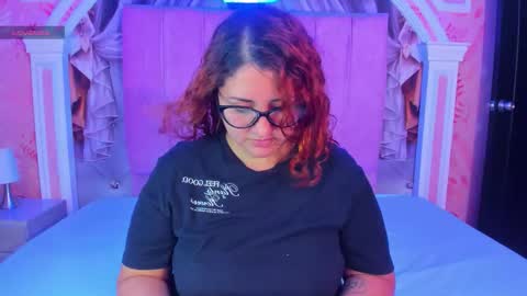 Snapshot of mishell_lovely chatting on 02.03.26 Mishell online show from 02.03.26