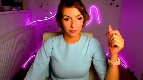Snapshot of mishelle_blondie chatting on 07.24.26 Mishelle online show from 07.24.26