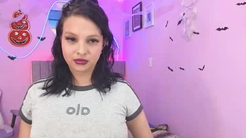 misofialeal online show from 10.30.25