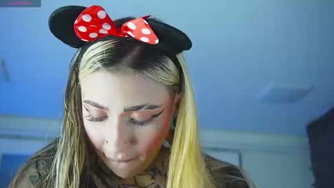 Snapshot of miss___angel chatting on 03.25.26 miss___angel online show from 03.25.26