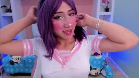 Snapshot of miss___megan chatting on 10.15.25 Megan online show from 10.15.25