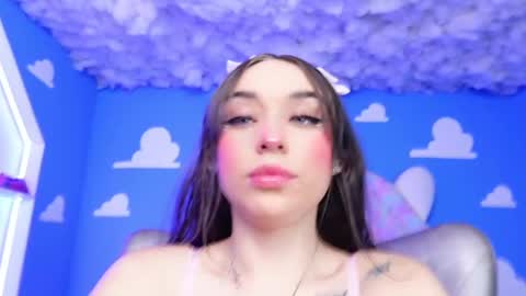 Snapshot of miss___sara chatting on 02.27.25 Sara online show from 02.27.25