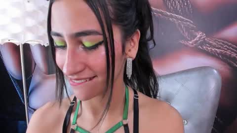 Taylor online show from 12.04.25