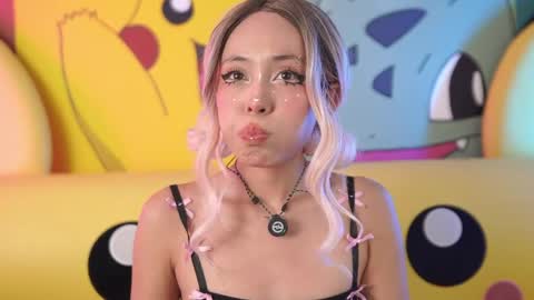 Snapshot of miss__aly chatting on 04.23.26 Ally online show from 04.23.26