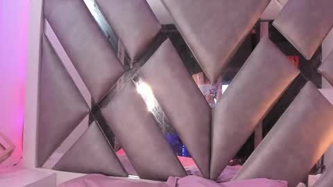 Soy lola online show from 02.18.25