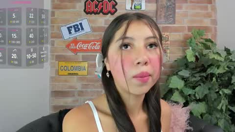 Luxury online show from 10.22.25