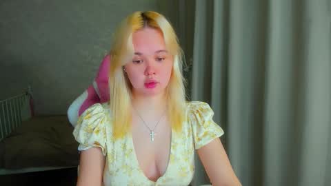 Snapshot of miss__selena chatting on 02.28.26 miss__selena online show from 02.28.26