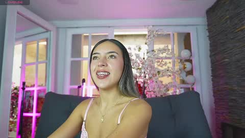 Snapshot of miss__zoe chatting on 05.04.26 Zoe online show from 05.04.26