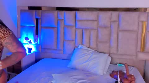 Miss Abigail  online show from 11.26.25