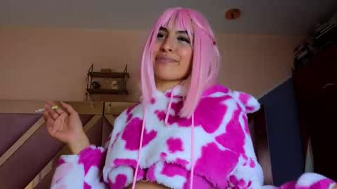 Snapshot of miss_ada_ chatting on 10.16.25 Ada online show from 10.16.25