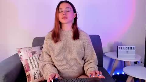 Alexa Sarmiento online show from 03.03.25