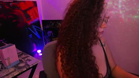 Snapshot of miss_alisse chatting on 05.13.26 miss_alisse online show from 05.13.26