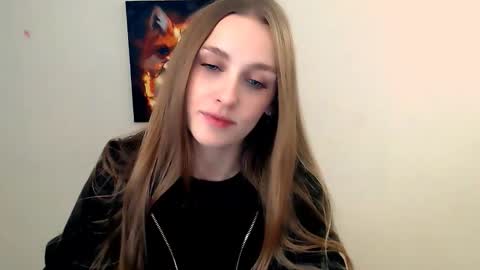 Snapshot of miss_angelina_ chatting on 10.18.25 Angelina online show from 10.18.25