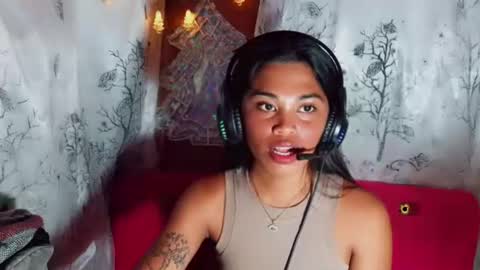 Snapshot of miss_bellah chatting on 04.23.26 Bellah online show from 04.23.26