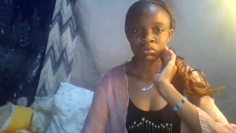 miss_belllo online show from 02.04.25