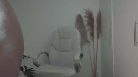 miss_benz online show from 11.07.25