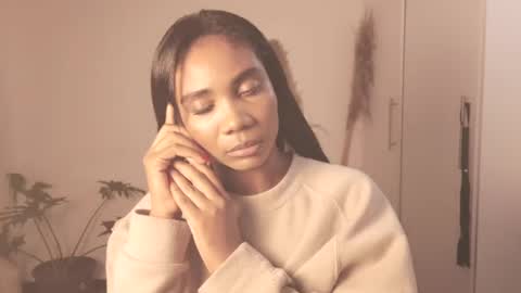 miss_benz online show from 11.14.25