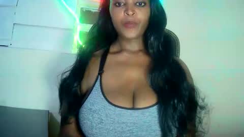 Snapshot of miss_blorps chatting on 04.20.26 spicey online show from 04.20.26