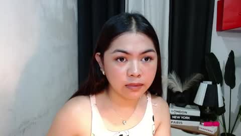 Snapshot of miss_briella chatting on 05.11.26 Briella online show from 05.11.26