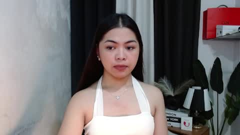 Snapshot of miss_briella chatting on 05.18.26 Briella online show from 05.18.26