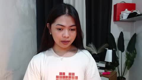 Snapshot of miss_briella chatting on 05.21.26 Briella online show from 05.21.26