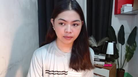 Snapshot of miss_briella chatting on 05.22.26 Briella online show from 05.22.26