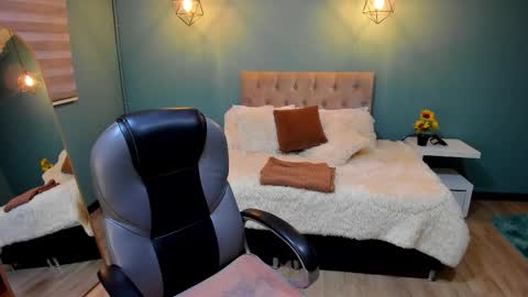 Cataleya online show from 02.23.26