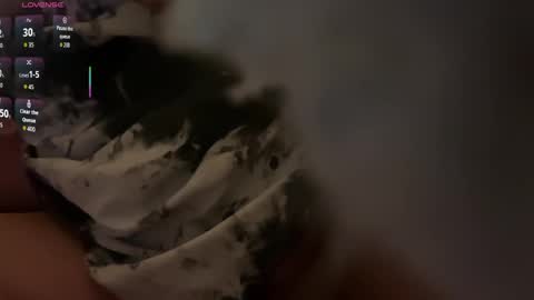 Snapshot of miss_criss_xoxo chatting on 09.18.25 miss criss xoxo online show from 09.18.25