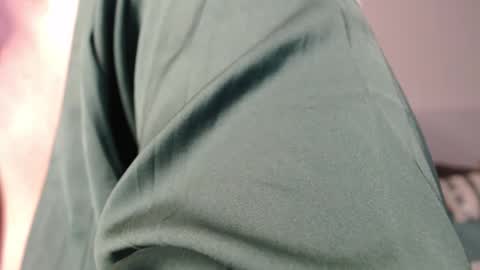 Snapshot of miss_daniels chatting on 10.23.25 liza online show from 10.23.25