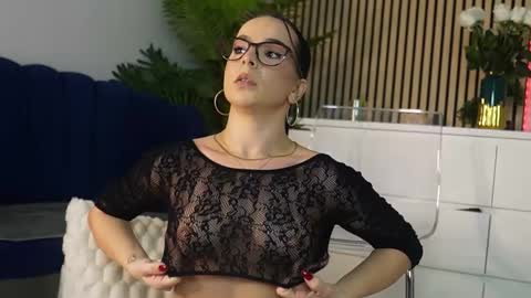 Denise online show from 11.18.25