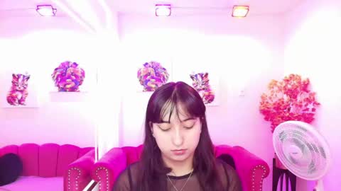 Snapshot of miss_dolly1 chatting on 05.06.26 Melanie online show from 05.06.26