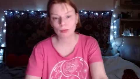 Snapshot of miss_elistia_ chatting on 01.20.25 Elis online show from 01.20.25